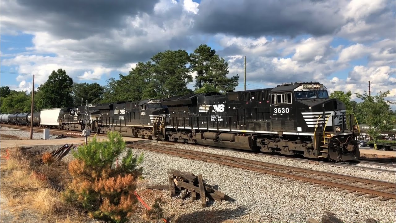 Track Back in Service After Derailment in Duluth, GA, 370, 371 and More at Multiple Locations