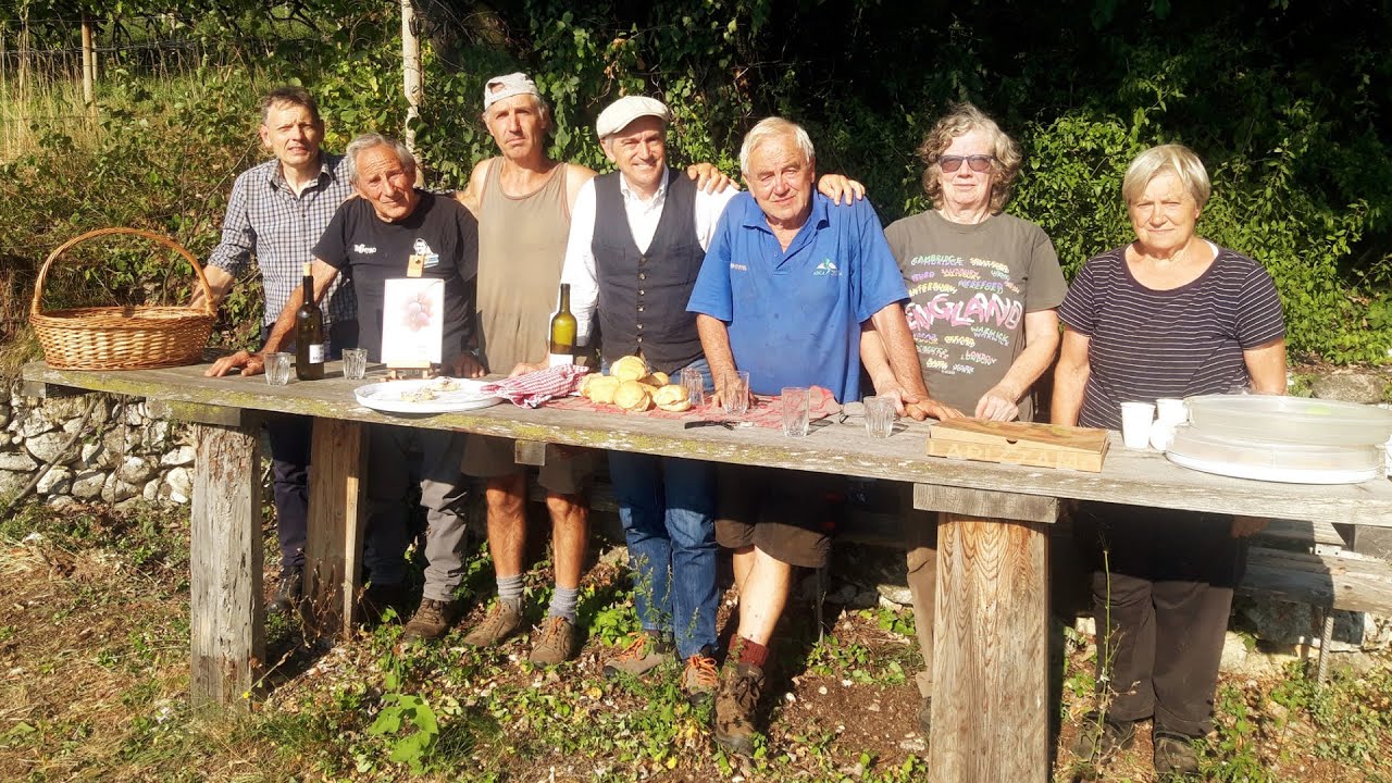 TRENTO, VALSORDA: LA VENDEMMIA, FESTA D'AUTUNNO