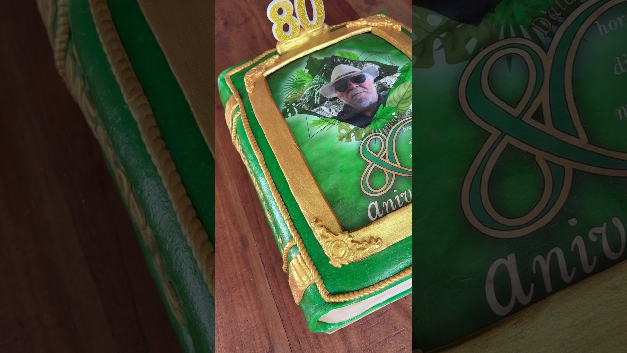 Book cake- bolo livro