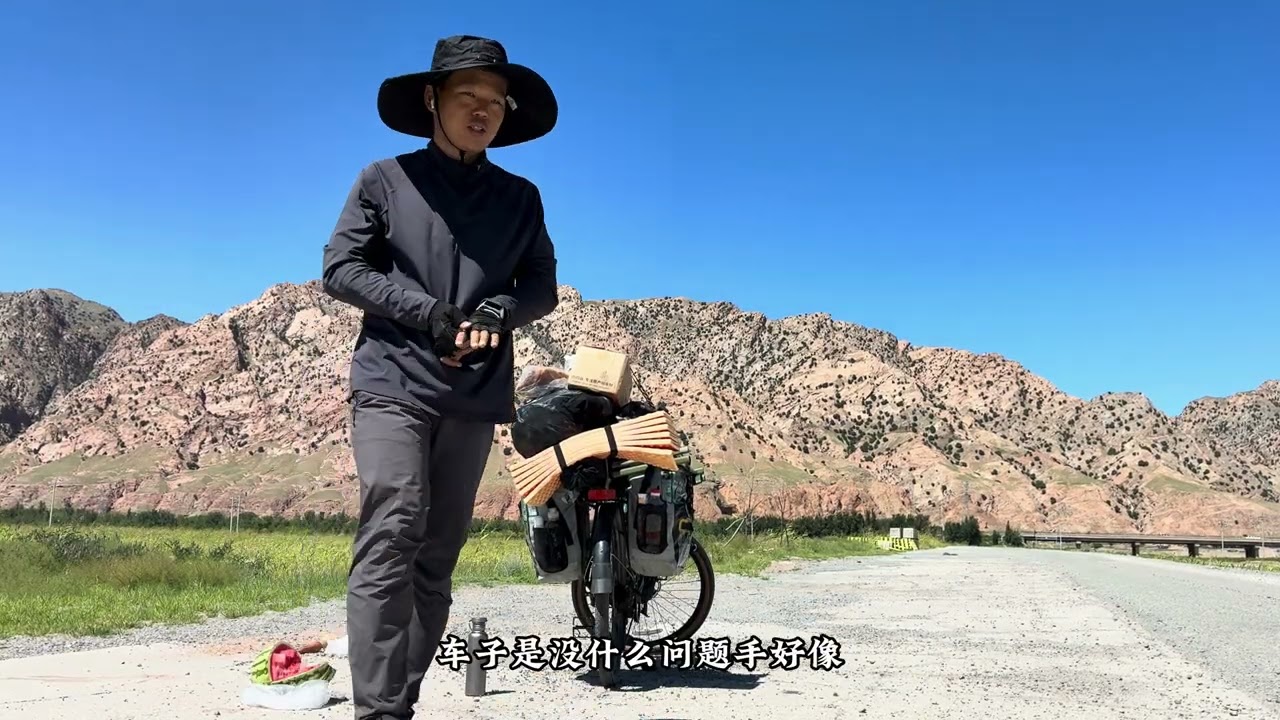 黄河边的一天：驮包上的寻人启事与乌梁素海的夜