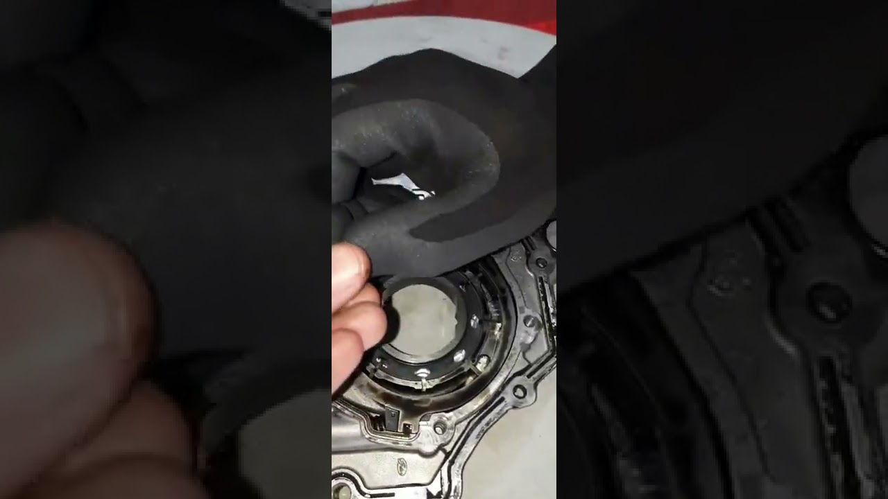 Démontage pompe d'huile تفكيك مضخة الزيت العنصر مهم في محرك شرح مفصل مرحلة بمرحلة