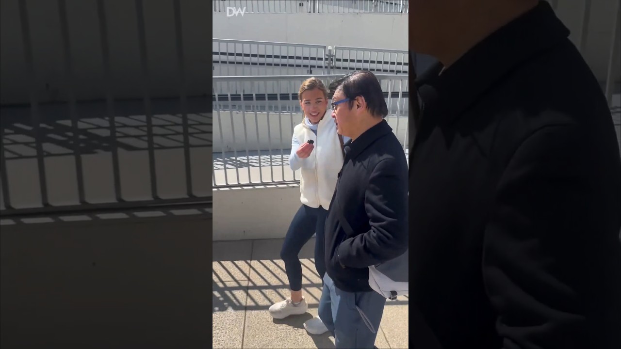 В свободной стране легко быть социалистом. Попробуйте быть свободным в социалистической стране.