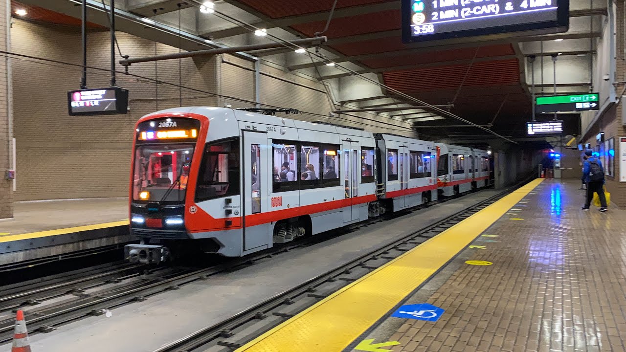 MUNI Metro Trains in The Market Street Subway (4/29/22)