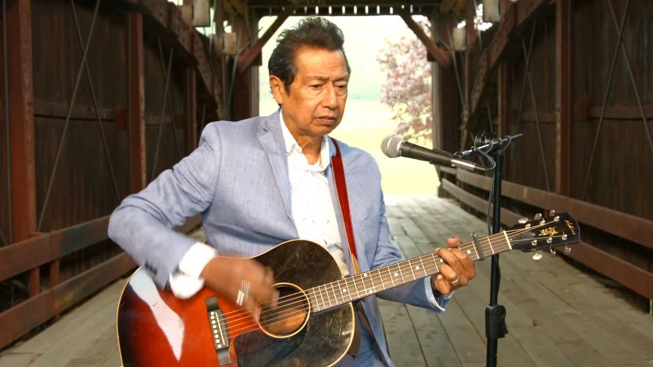 Music In The Bridge: Alejandro Escovedo, "Five Hearts Breaking" 4/30/16