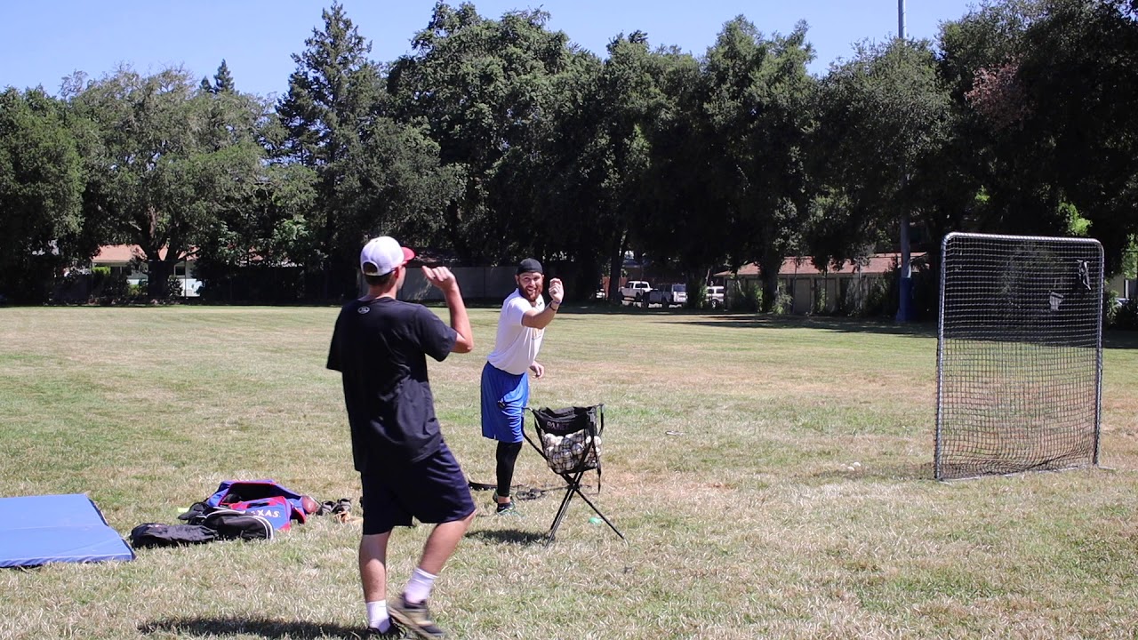 Differentiate Between Pushy Throw + Efficient Throw | ROBBY ROWLAND