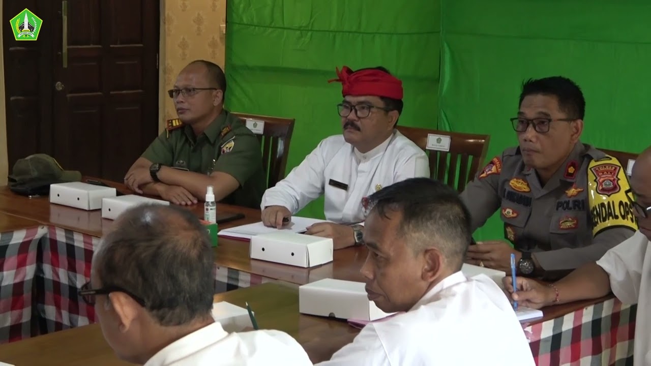 Rapat Vicon Pengendalian Inflasi di Ruang Rapat Diskominfo Tabanan