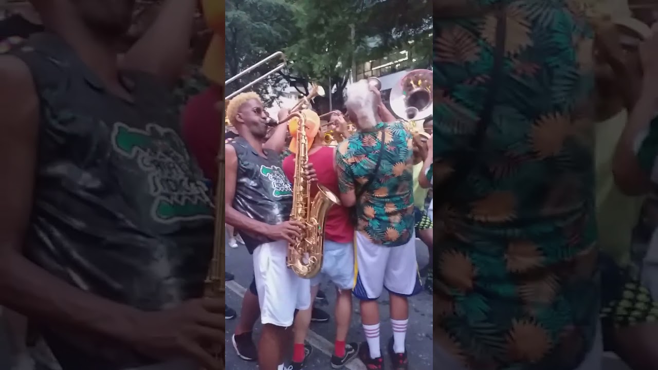 Bloco Chama o s&iacute;ndico. Carnaval BH 2023