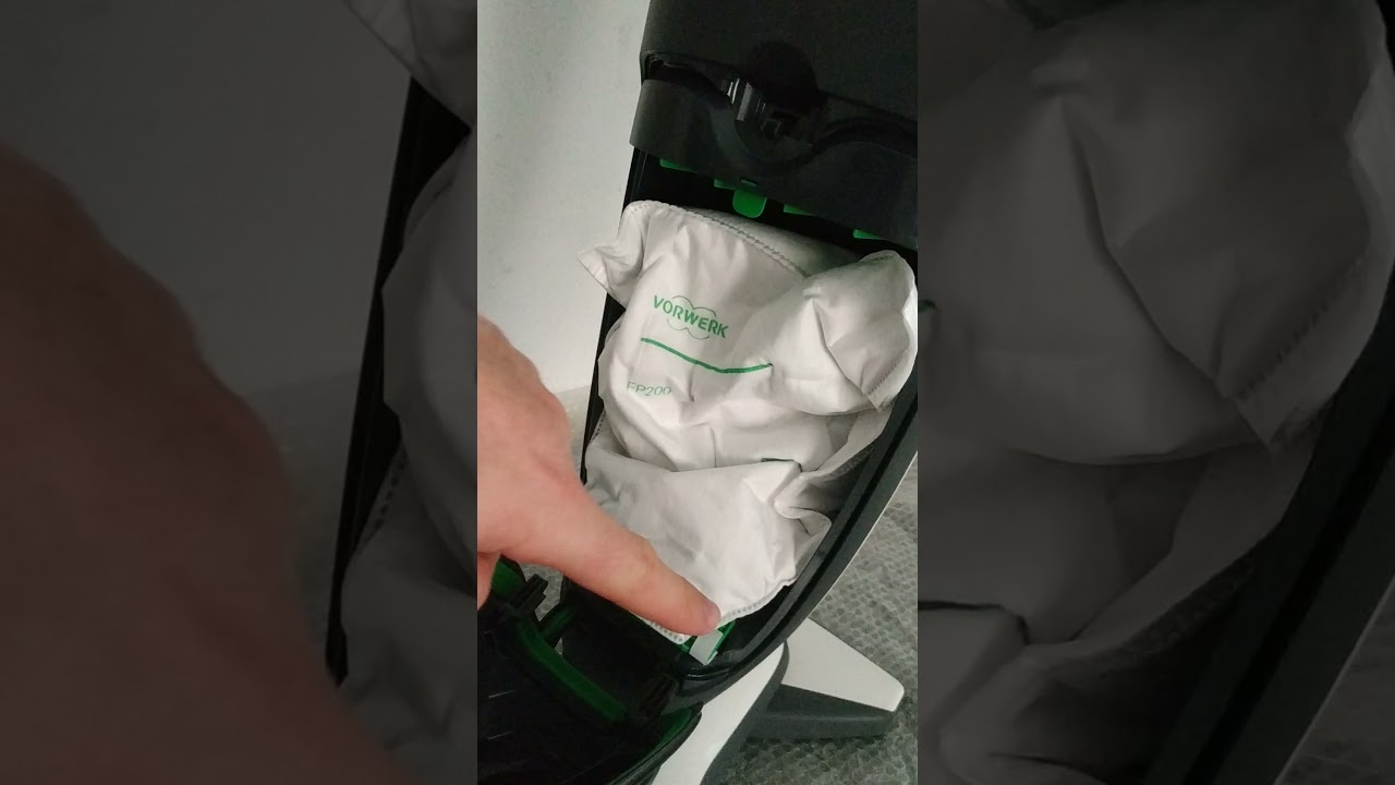 Come si cambia il sacchetto del Folletto VK 200 e VK 220S
