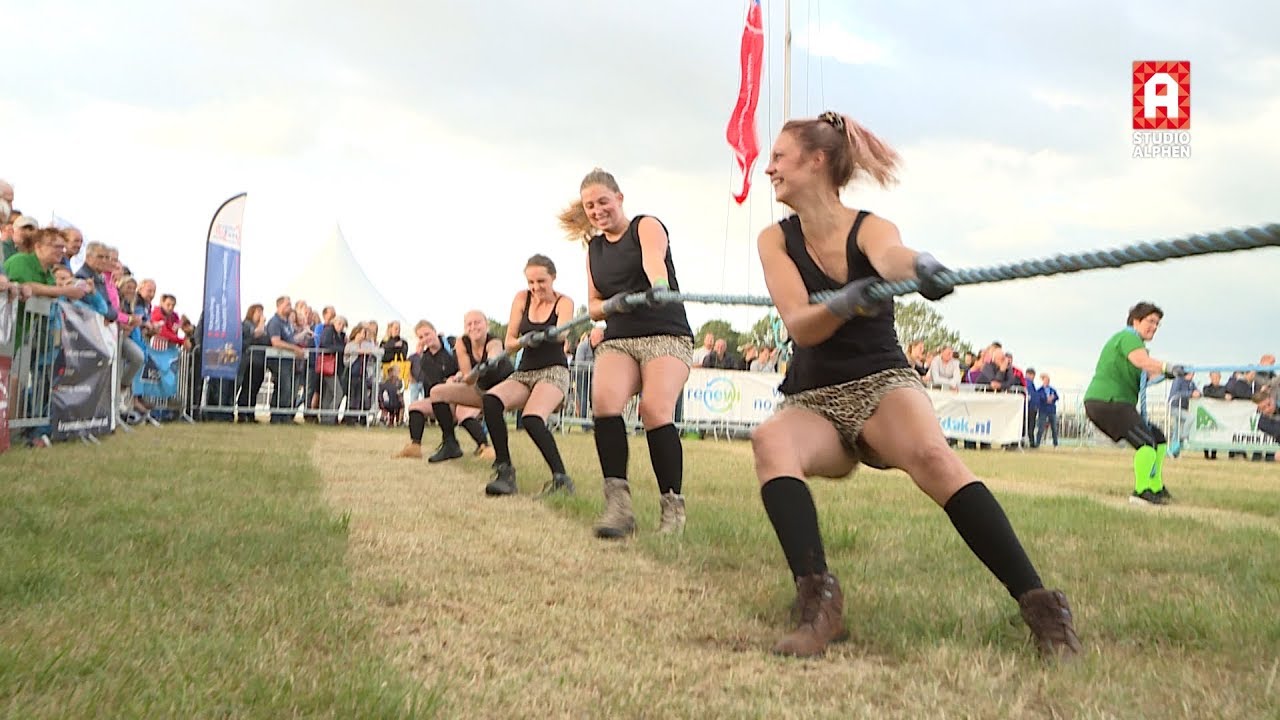 Touwtrekken aan vooravond Trekkertrek
