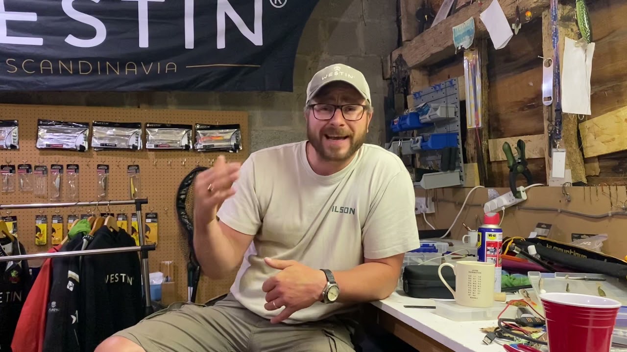 When to fish: on the bottom, midwater, or topwater lures