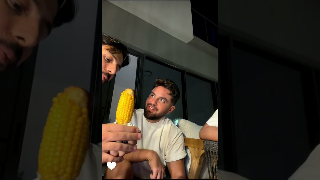 واخيرا أجواء سهرة غيث مروان وساره الورع مع الشلة والبنات 😍