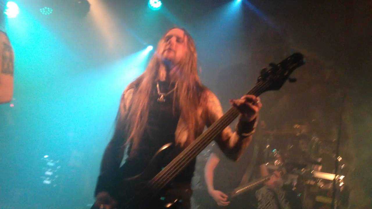 AMON AMARTH - Father Of The Wolf - Live in Paris 2016