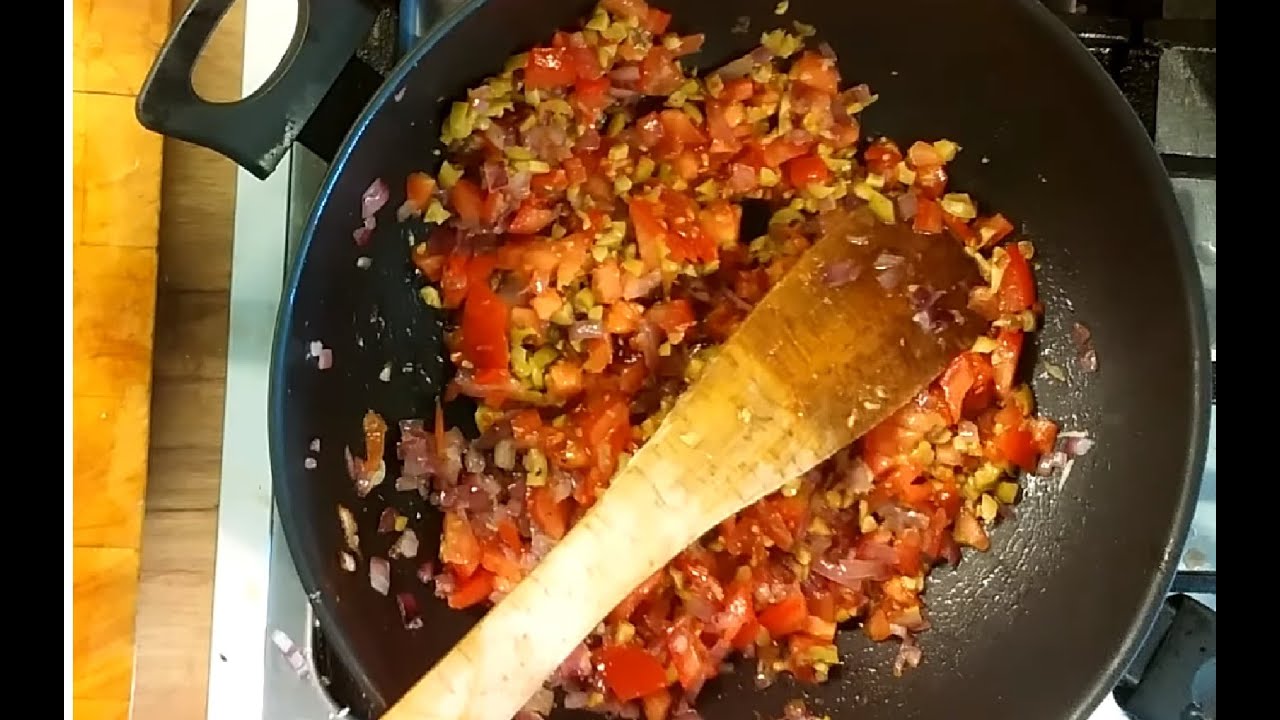 Tonhalas penne (tollhegy tészta) a párom receptje alapján :-) előre szólok, brutál jó lesz :-)