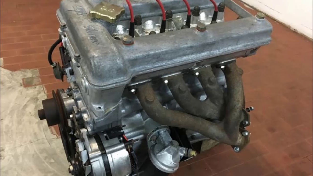 Alfa Romeo motore 1750 cc. Bialbero  1969