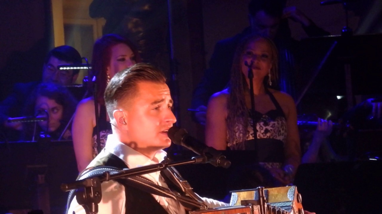 ANDREAS GABALIER UNPLUGGED im WIENER MUSIKVEREIN - * der HIMMEL * - 18.4.2017 + LYRICS !