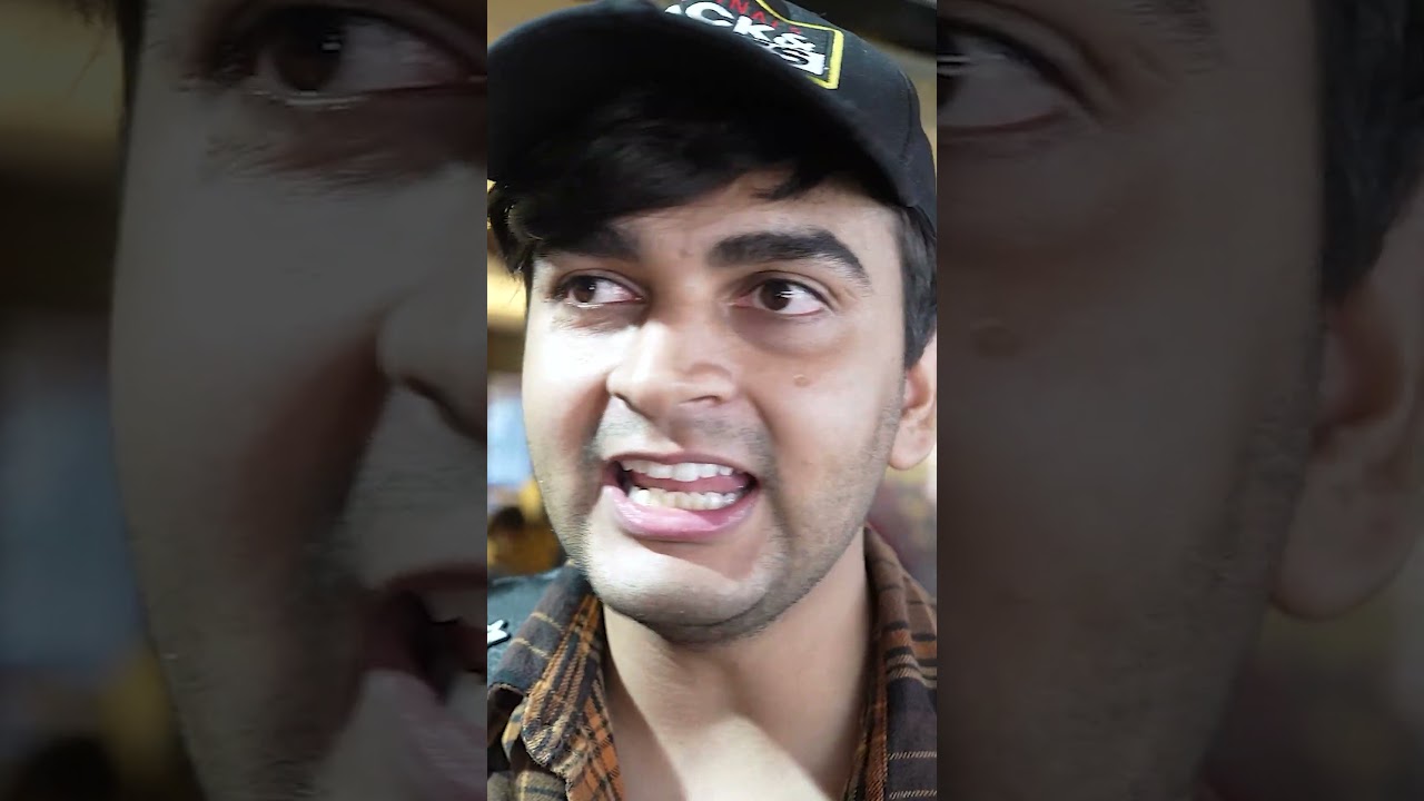 Dada boudi biryani mai itni badi line dekhkar.......
