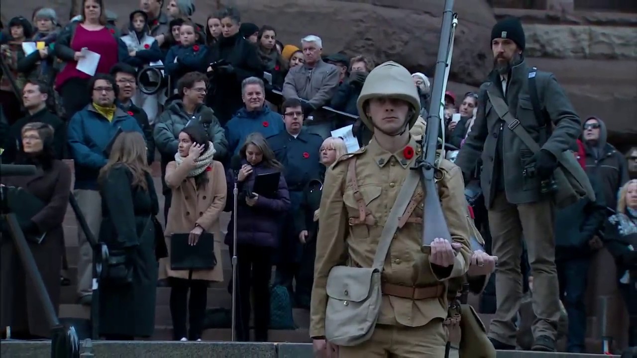 Remembrance Day Services 2016 - Toronto Old City Hall Cenotaph