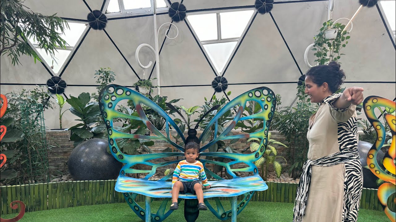 We visited The biggest butterfly garden in Dubai | සමනලයෝ මෙච්චර ගොඩාක් එකම තැනක දැක්කාමයි 🦋