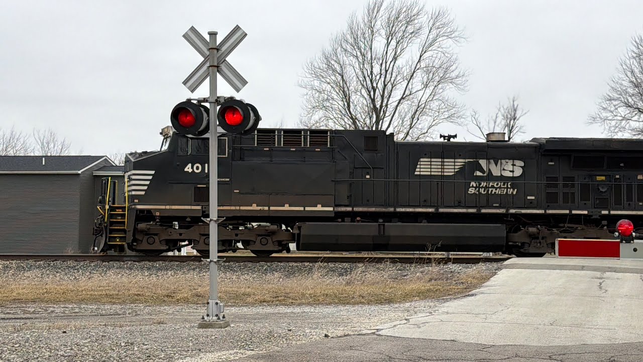02/21/26 NS Manifest Train at Joslyn Ave in Arcadia, OH
