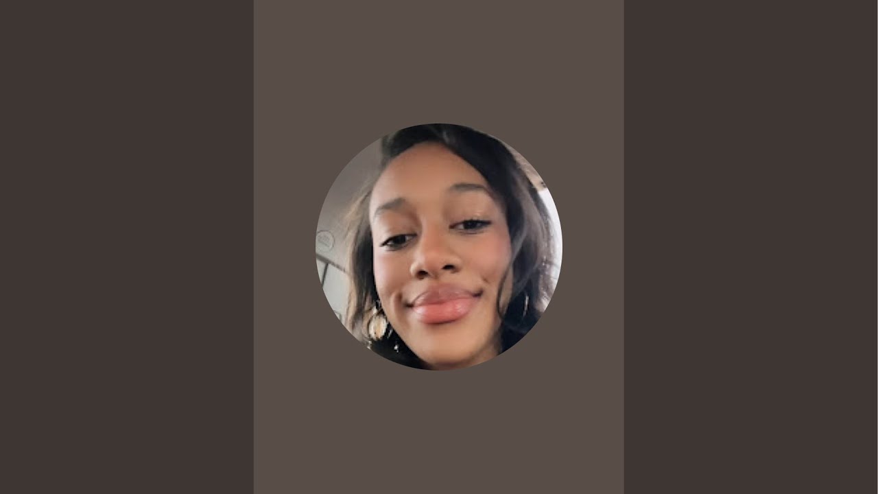 Gabrielle’s Kitchen  is live! Making cookies🤗