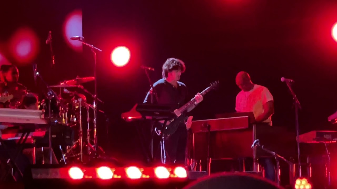 Snarky Puppy in Dubai - Mark Lettieri Solo (Lingus)