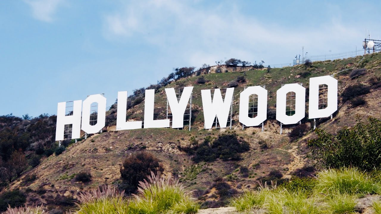 Say Hello To Hollywood Driving in Los Angeles ハリウッドへ