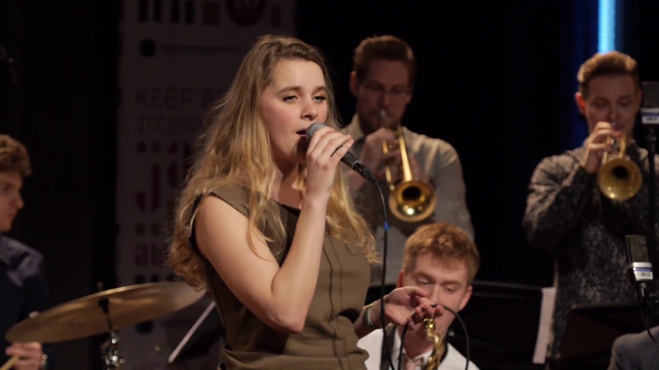 Sarah van den Bergh & The New Arrangements Nonet - Doxy
