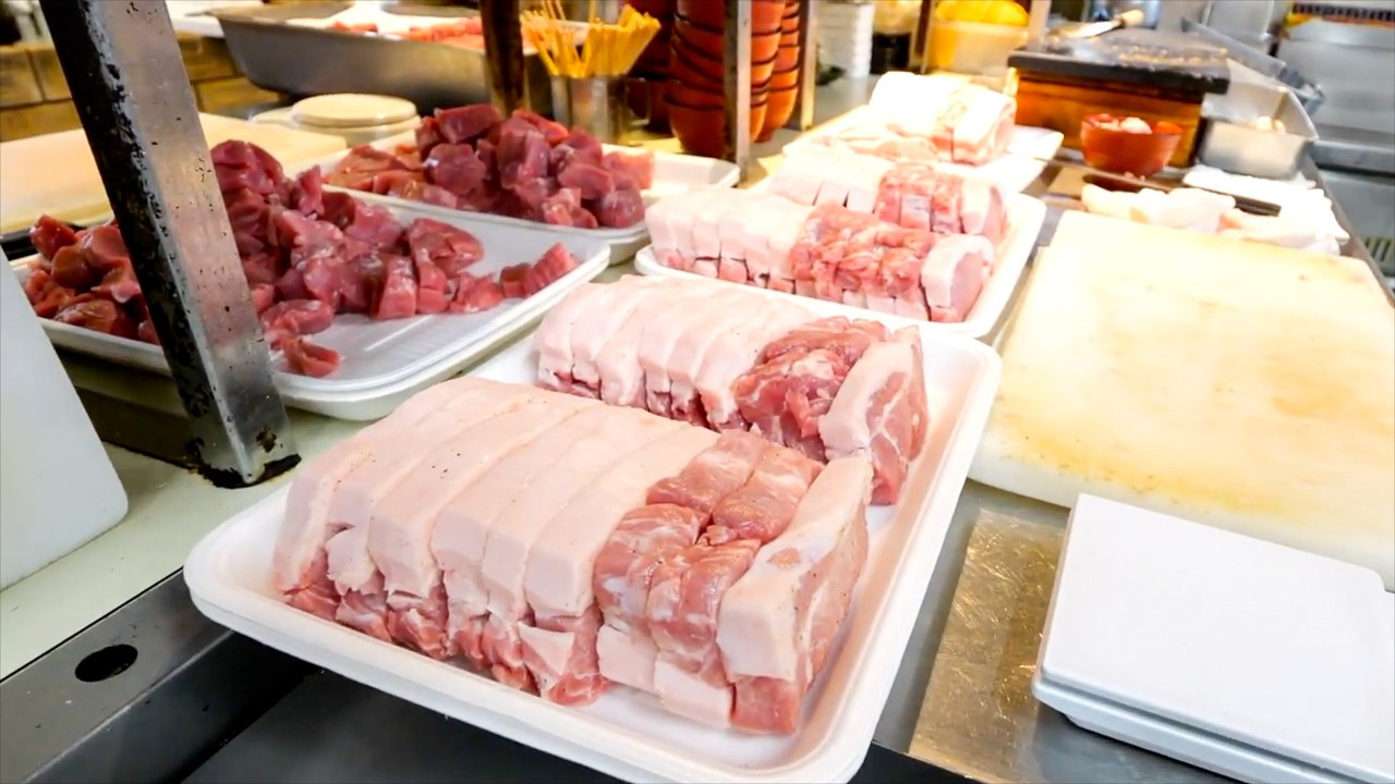 1.1lb  Pork Cutlet! Japan's Monster Tonkatsu Makes 100+ Workers Line Up Daily