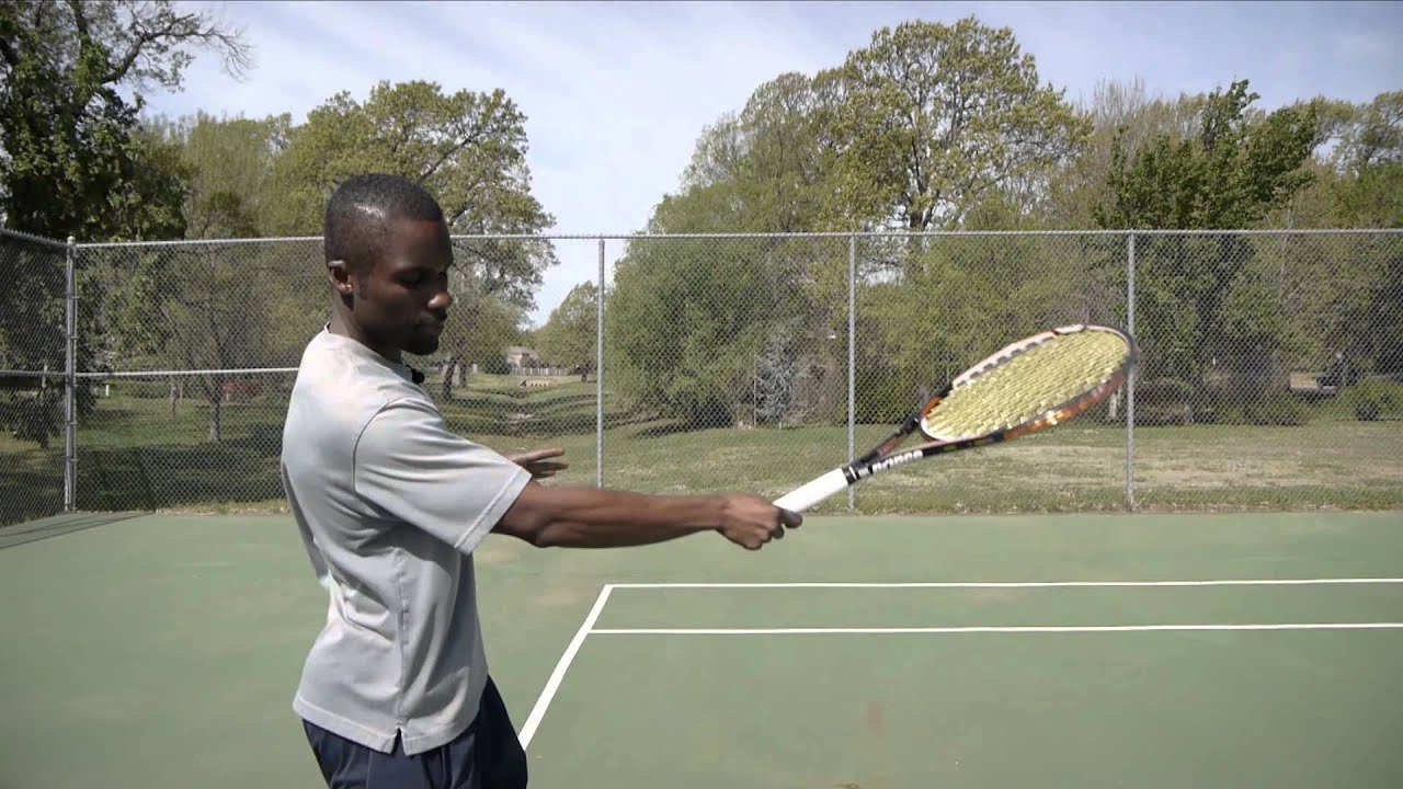 Tennis Forehand - Myth Of The Windshield Wiper Forehand Explained