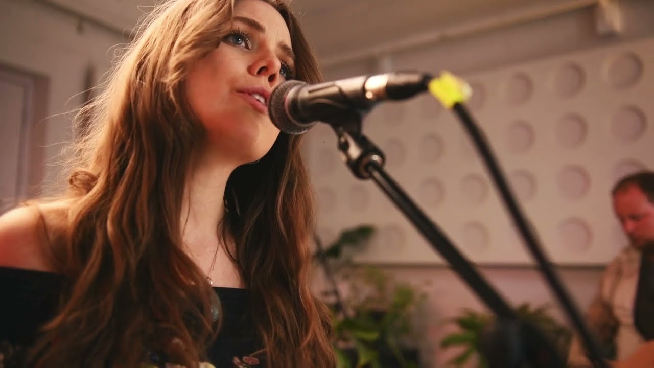 Ålesund - Smalltown Boy [BRONSKI BEAT COVER - Factory Studios Sessions]