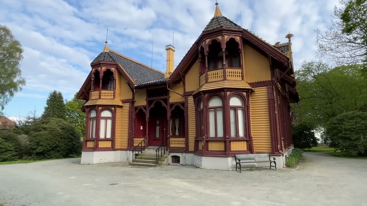 У музея Breidablikk, Stavanger