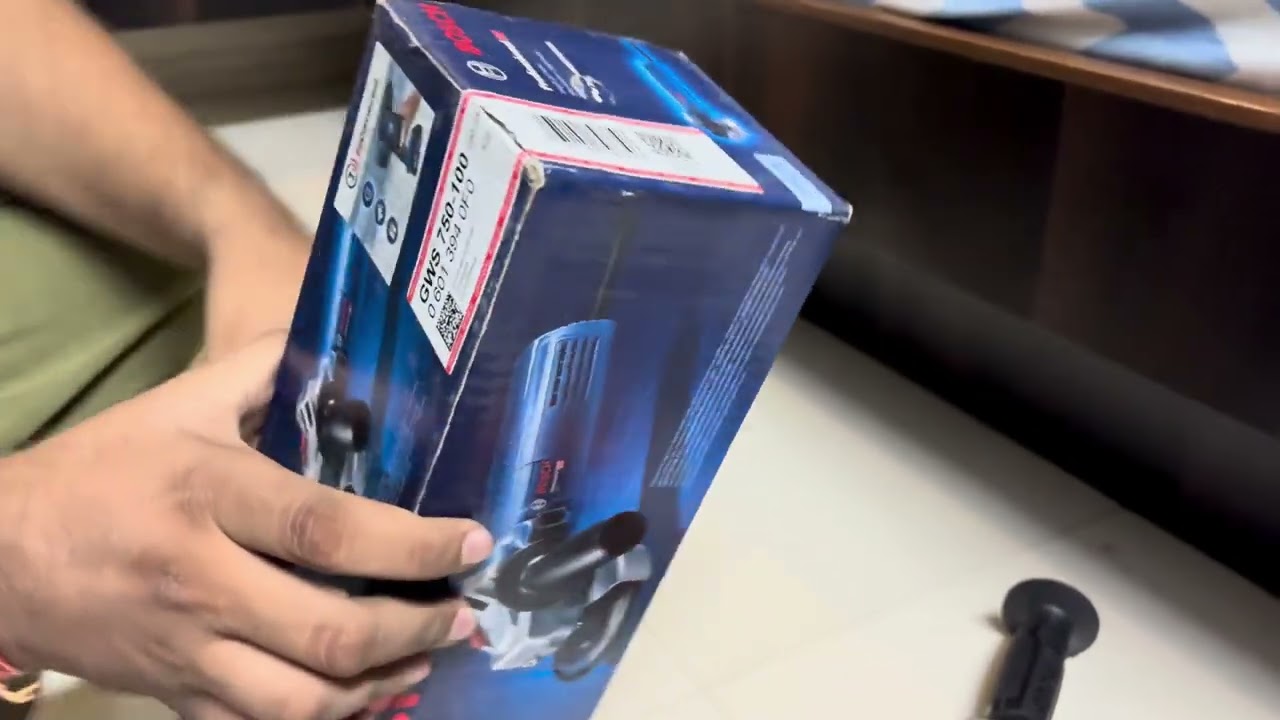 Comparing Bosch GWS 750 - 100 and Ingco Angle Grinder