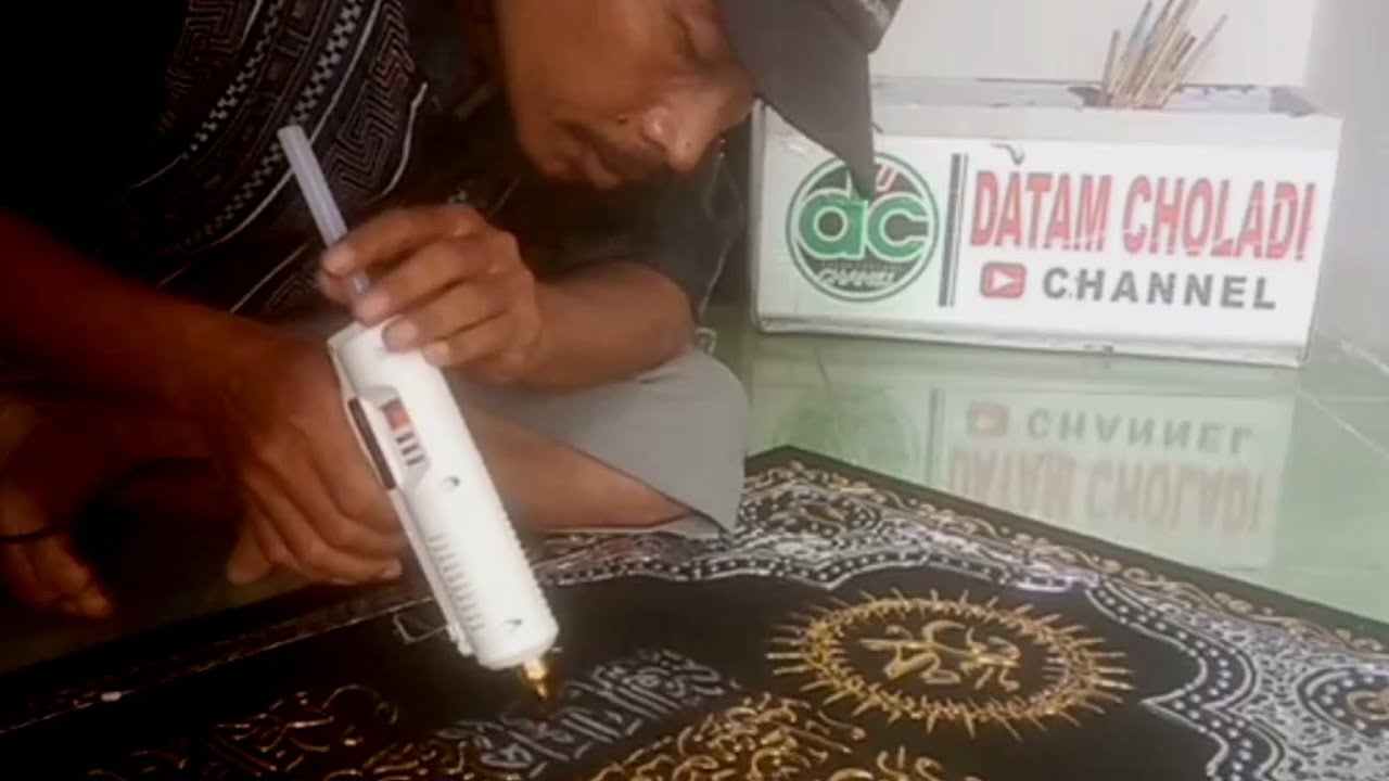 Cara Menggunakan Lem Tembak Untuk Pemula Bikin Kaligrafi Ayat Kursi || Prada Foil || Datam Choladi