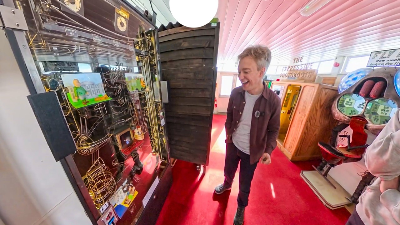 In this arcade, you drop metal balls on rich people.