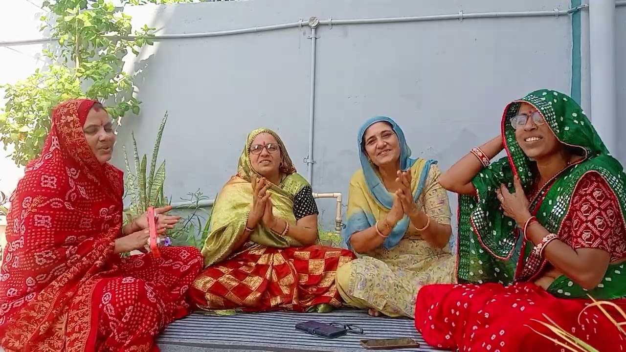 दिवाली स्पेशल 💯 लक्ष्मी माता का सुंदर भजन 🙏🏾 सोने की ईंट जलाव म्हारी लक्ष्मी 🙏 जय माता दी 🙏🏾