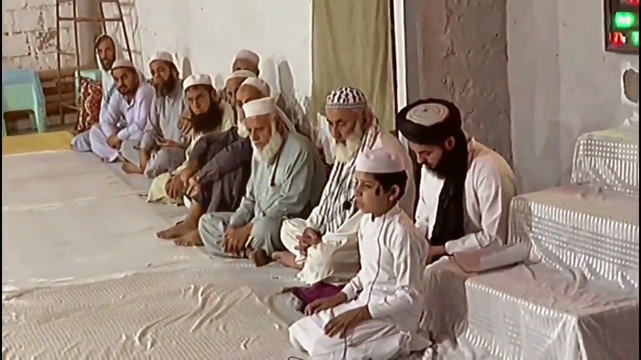 ماشاءاللہ ختم قرآن کےموقع پر بہت اچھا مجلس منعقد ہوا جس میں بہت بڑے علماء کرام شریک ہوئیں