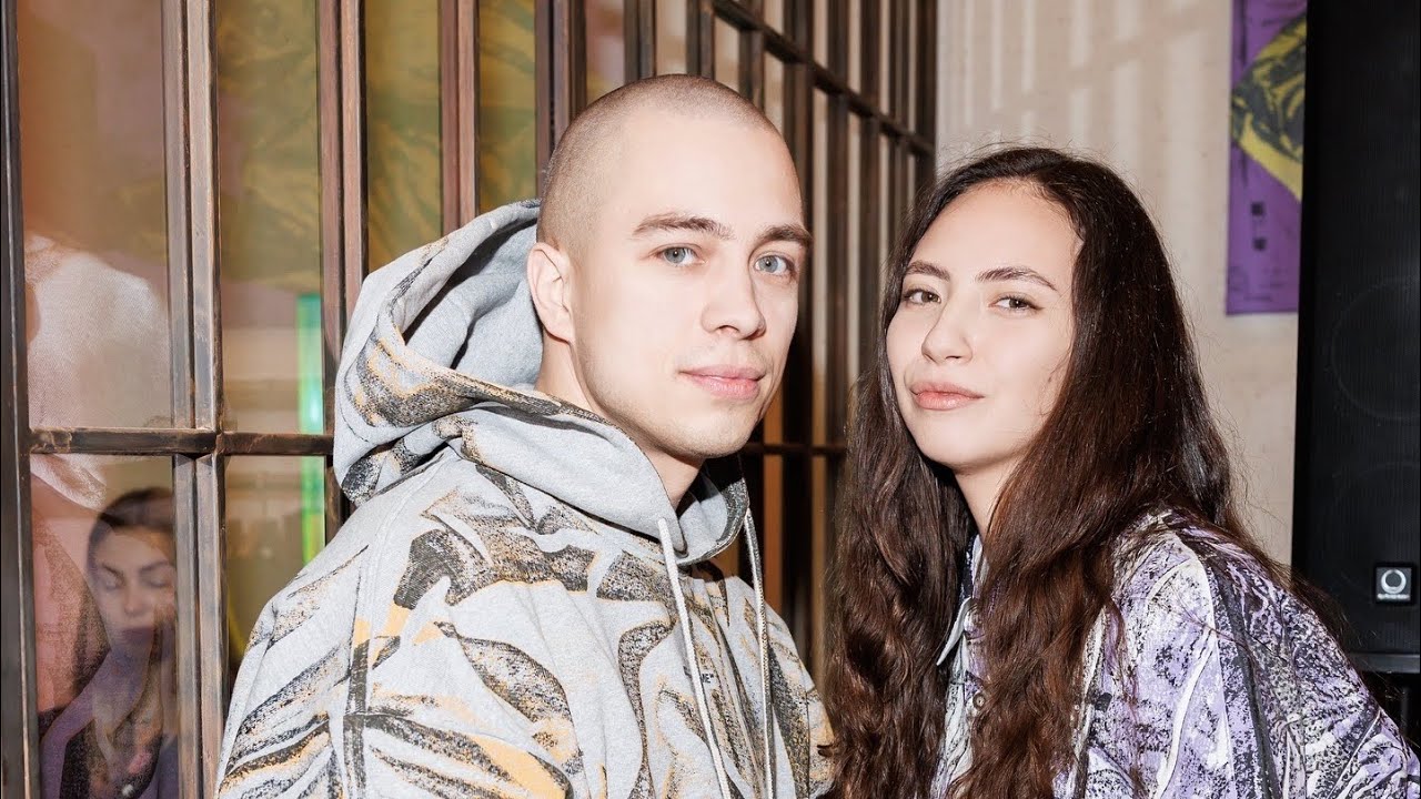 Баня танцы искусство Так и живем