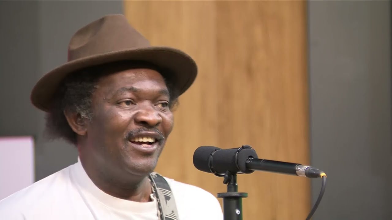 King Faj with an Instrumental on Stage | NTA 