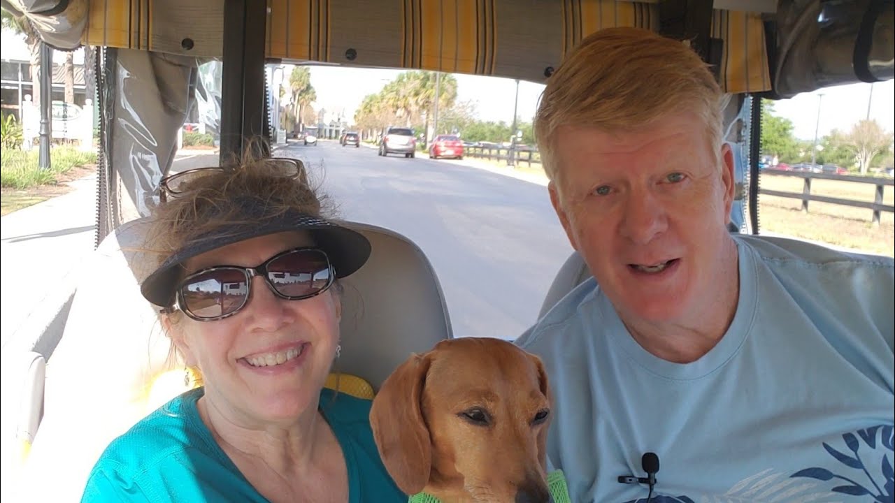 Slow Saturday Drive in The Villages