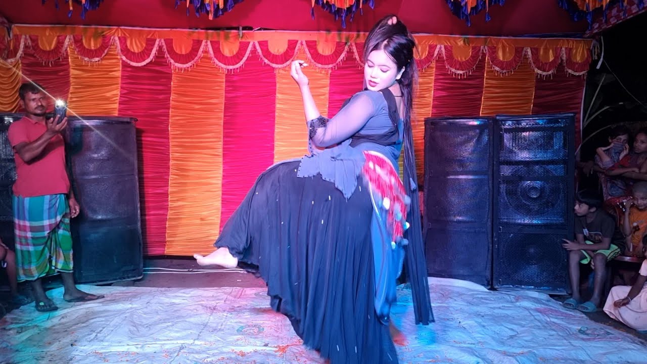 Bom Diggy Diggy Dance Perfromance | Dance by Showrovi | Viral Hindi Song Dancer | ABC Media