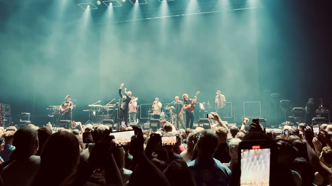 The National Live - Berlin 30.09.23 - Vanderlyle Crybaby Geeks