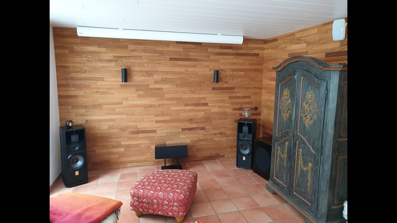Wohnzimmer mit Kino Feeling in 5.1.4 mit Dolby Atmos & Auro-3D