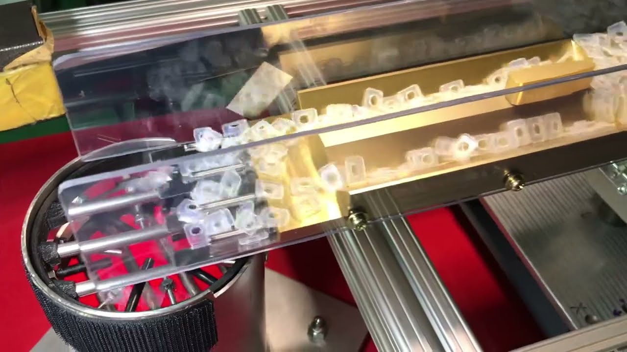 パーツカウンターがプラスチック部品カウントします！ #計数機 #パーツカウンター