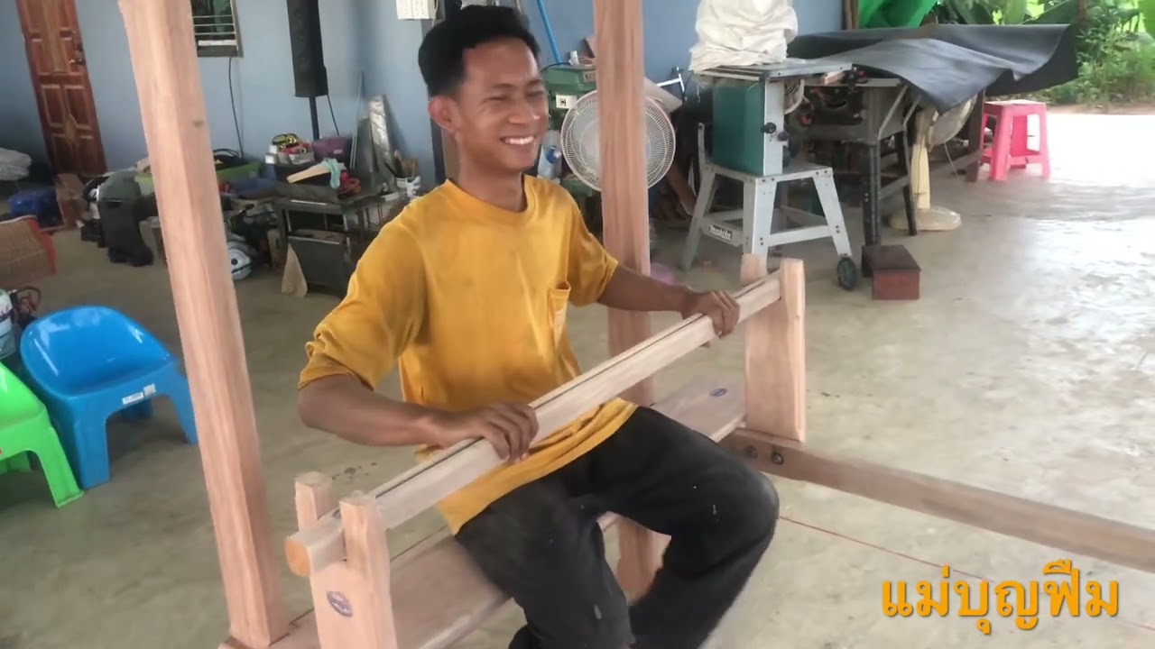 #รีวิวกี่ทอผ้าโบราณ รุ่นเล็ก แม่บุญฟืม มาชมกันครับว่าจะสวย และดีแค่ไหน