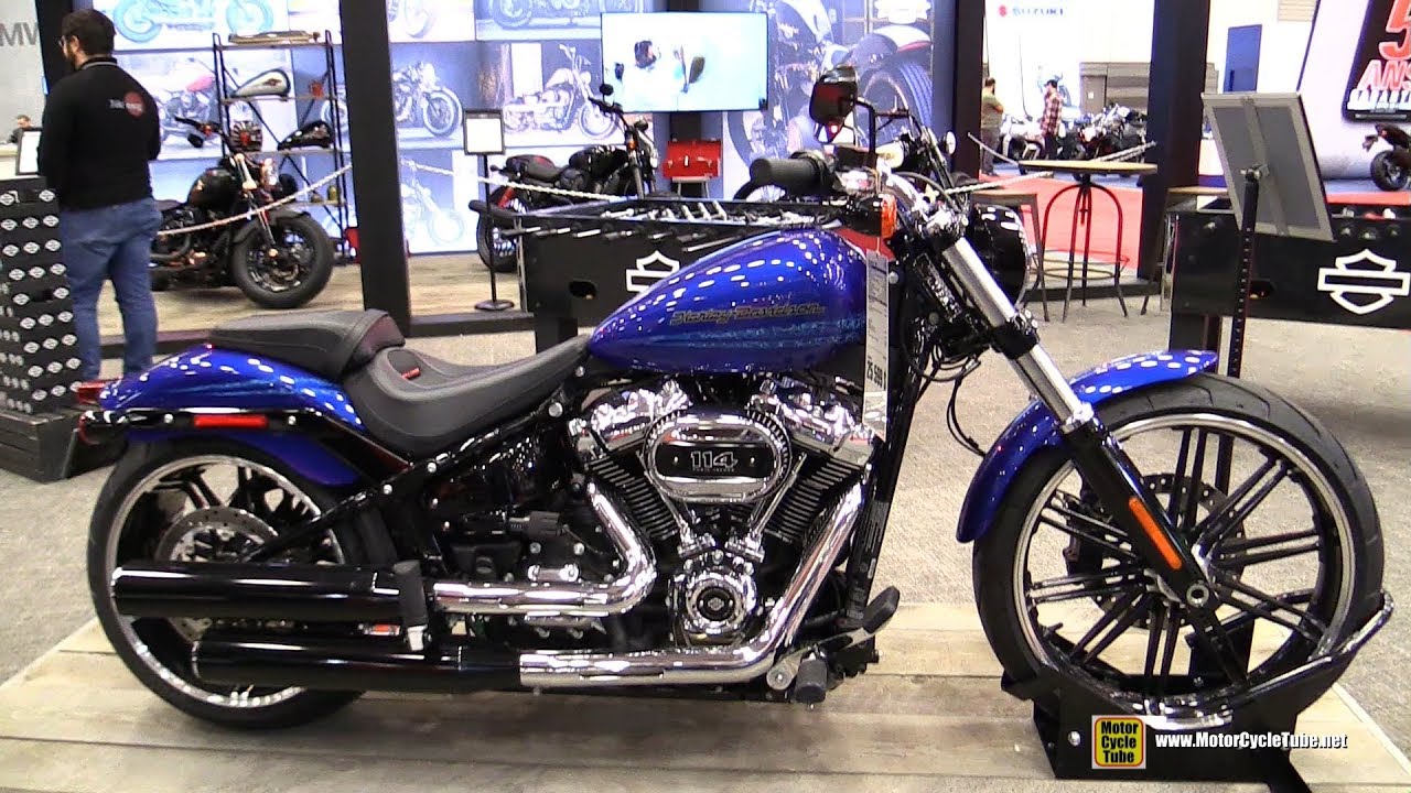 2019 Harley Davidson Breakout 114 - Walkaround - 2019 Quebec Motorcycle Show