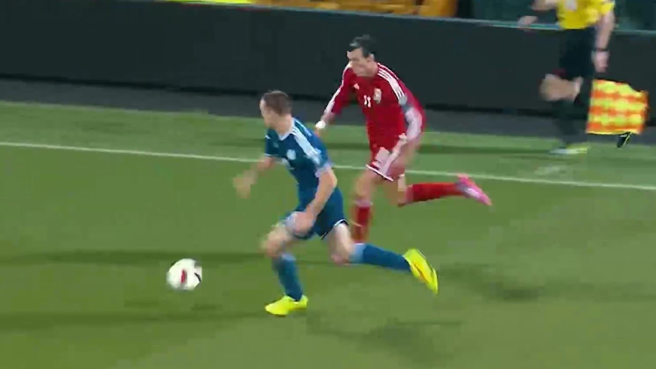 Gareth Bale vs Bosnia & Herzegovina (10/10/2014)
