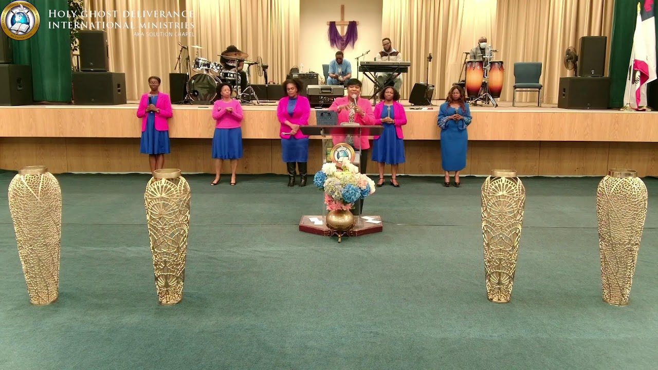 PRAISE AND WORSHIP | HOLY GHOST DEL INT MIN REV DR MRS JOY ANWUKAH