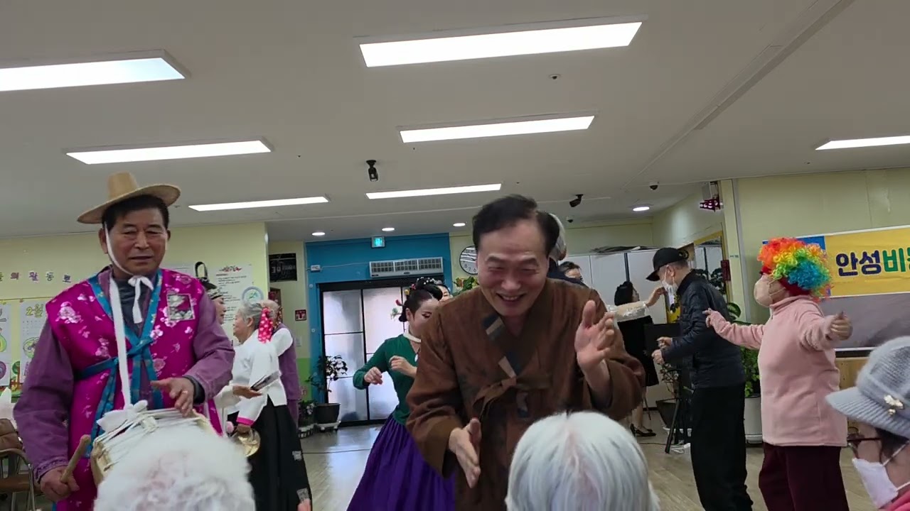 #사랑에비를맞아요#해성품바 #제55회비봉예술단공연 #청명주간보호센터 