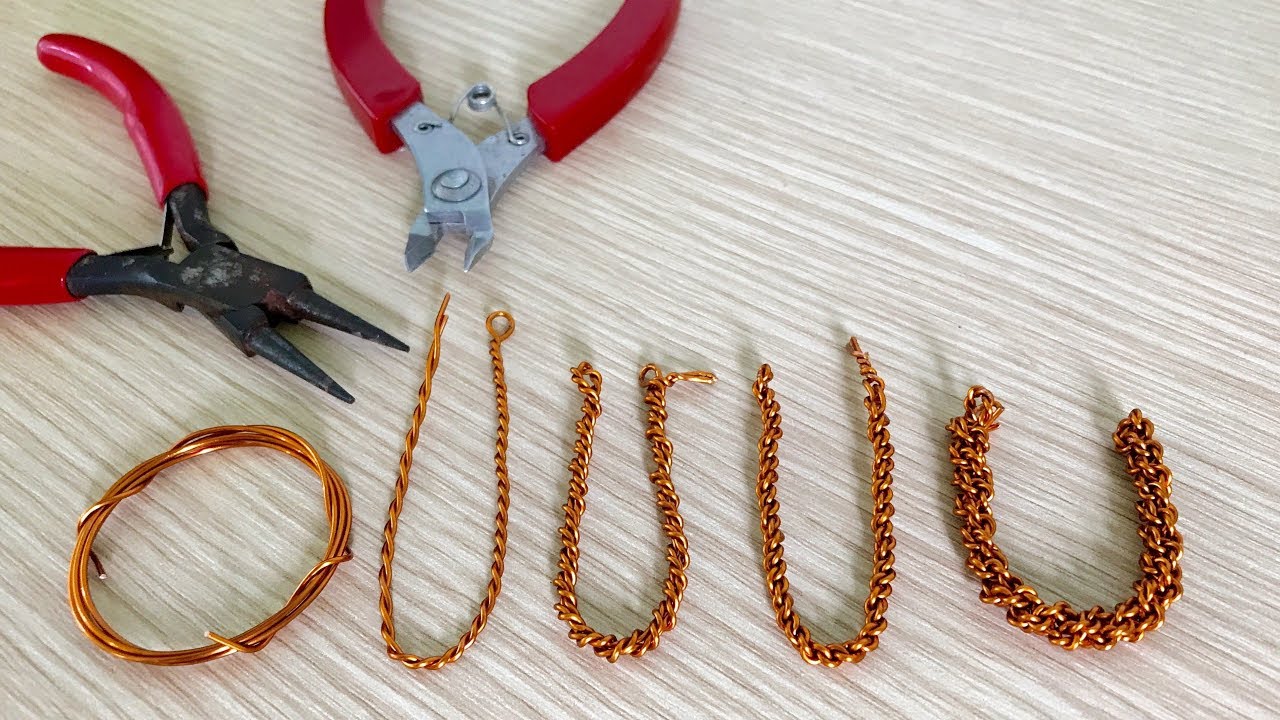 How To Twist Copper Wire For Beginners - 01