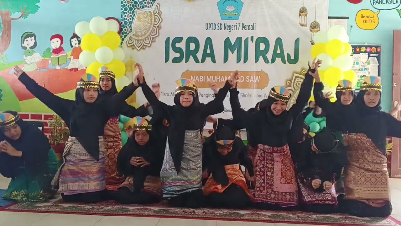 Tari Saman oleh Kelas 6 UPTD SD Negeri 7 Pemali